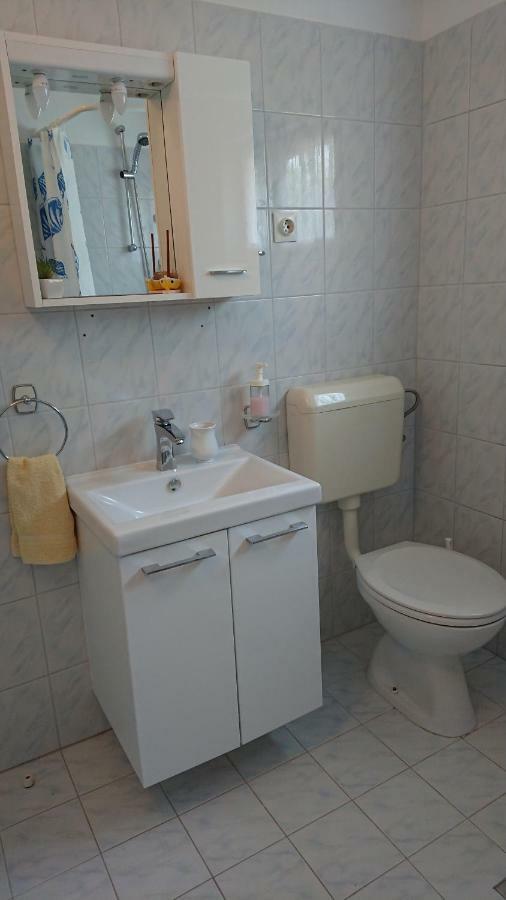 Apartman Kursar Srima Ngoại thất bức ảnh