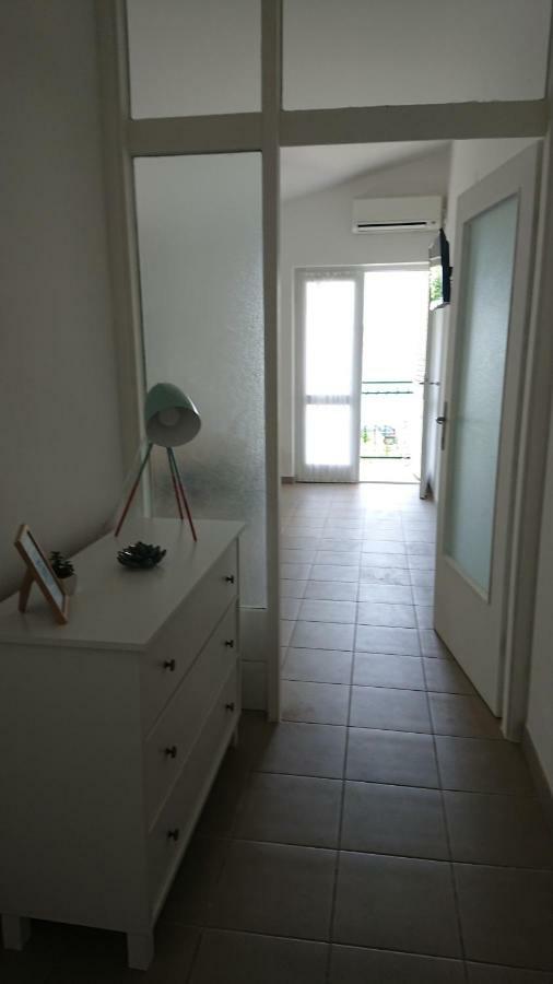 Apartman Kursar Srima Ngoại thất bức ảnh