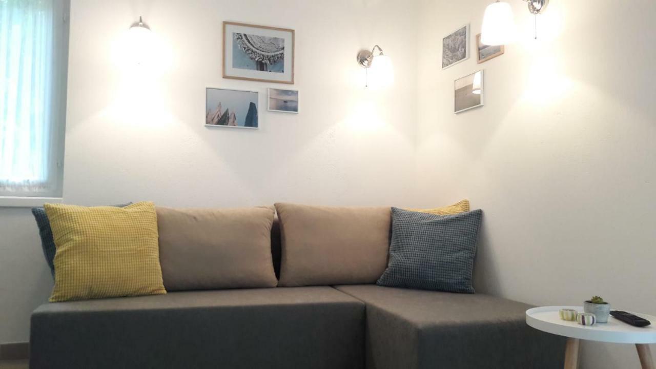 Apartman Kursar Srima Ngoại thất bức ảnh